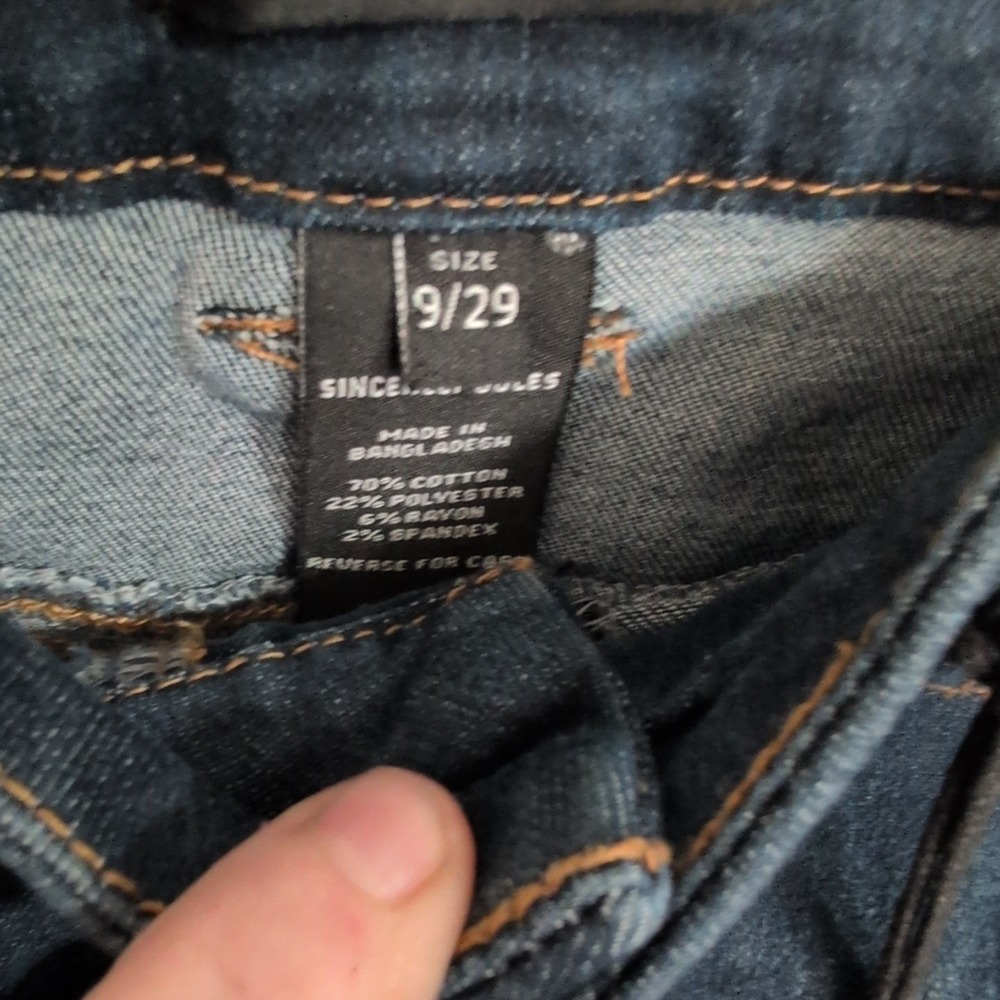 Sincerely Jules Dark Blue High-Rise‎ Flare Distressed Jeans Size 9/29 - Picture 4 of 11